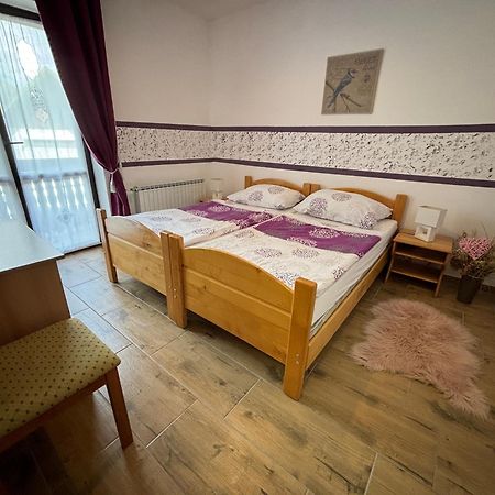 Guest House Kmecki Hram Fortuna Идрия Экстерьер фото