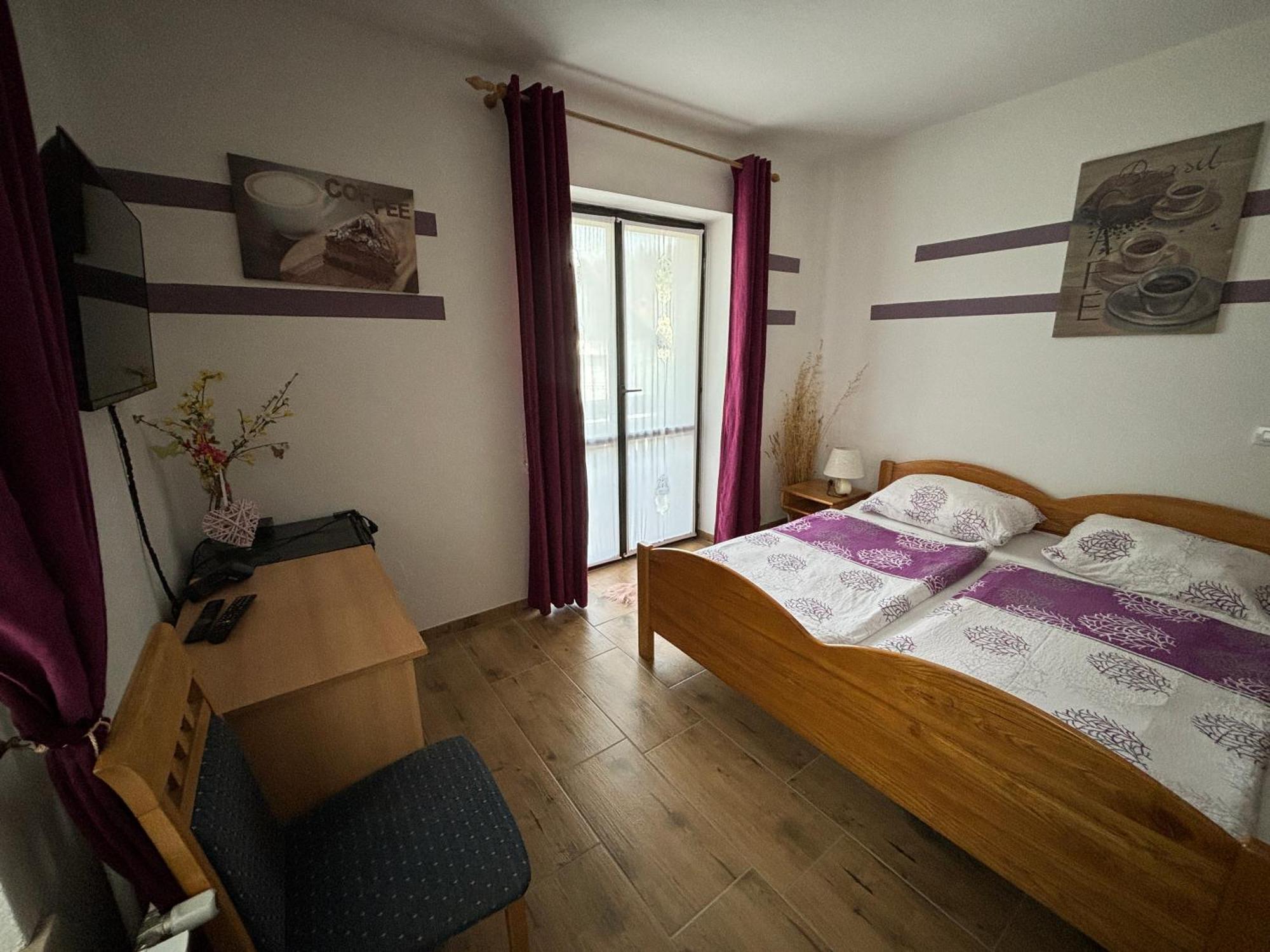 Guest House Kmecki Hram Fortuna Идрия Экстерьер фото